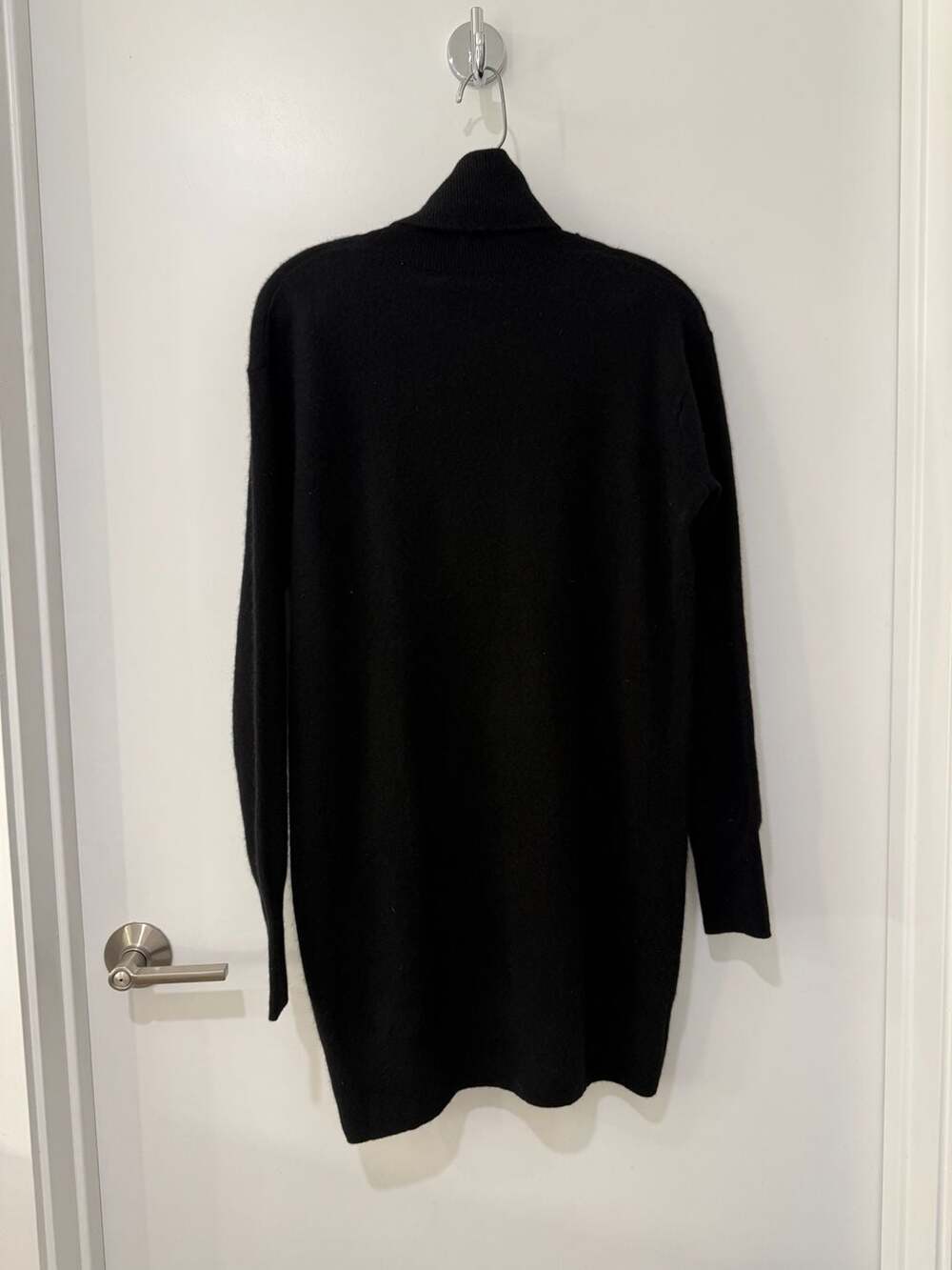 Aqua Cashmere Turtleneck Sweater Dress Black Size S VI0619 NWT - Picture 5 of 10